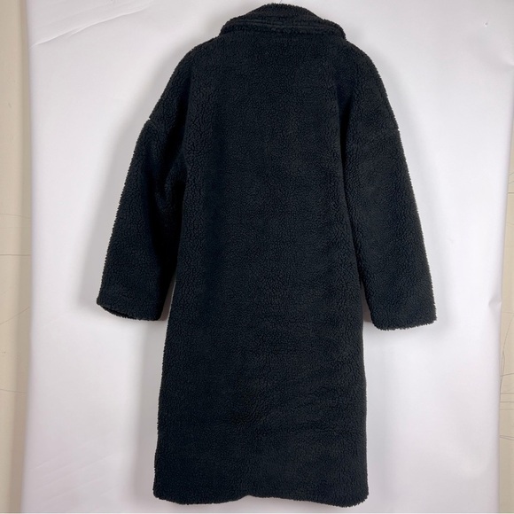 NWT-PrettyLittleThing, Women’s black borg lapel drop arm midi coat. Size: 4 (US) - Picture 2 of 12